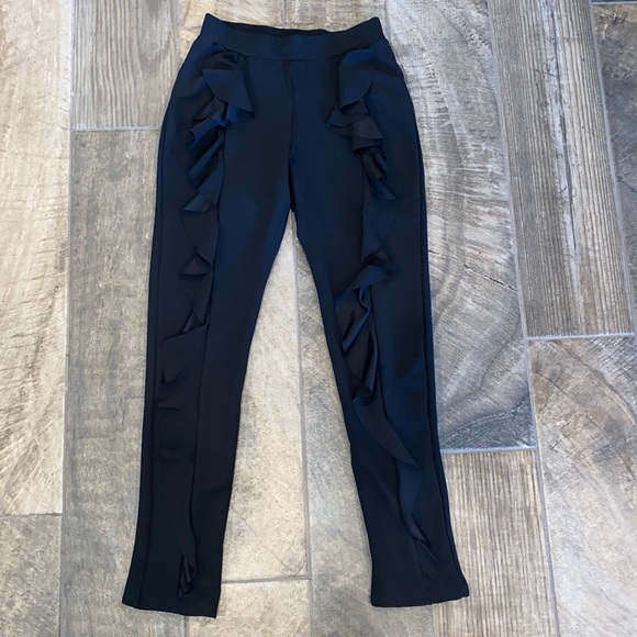 NWOT Zara Black Ruffle Front Skinny Pants - Picture 5 of 11